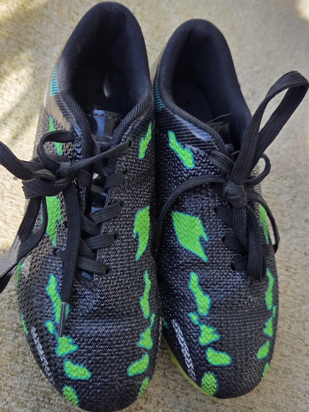 Soccer CLEATS size 2